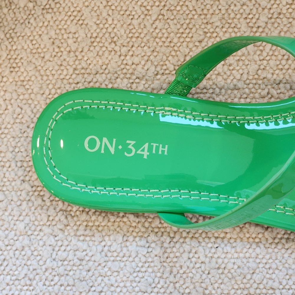 On 34th Women's Galinaa Green Patent Knotted T-straps Slip-on Sandals Size 8 - Picture 8 of 14